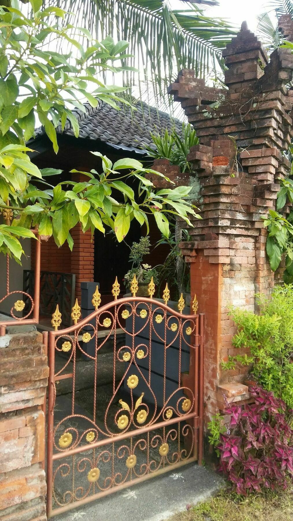 Kasih Sayang House Bed and Breakfast Ubud Exterior foto